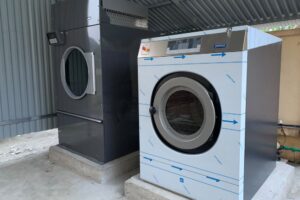 Thiết bị giặt là công nghiệp cho xưởng giặt mới thành lập